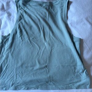 Lululemon ultralight waist-length tank top